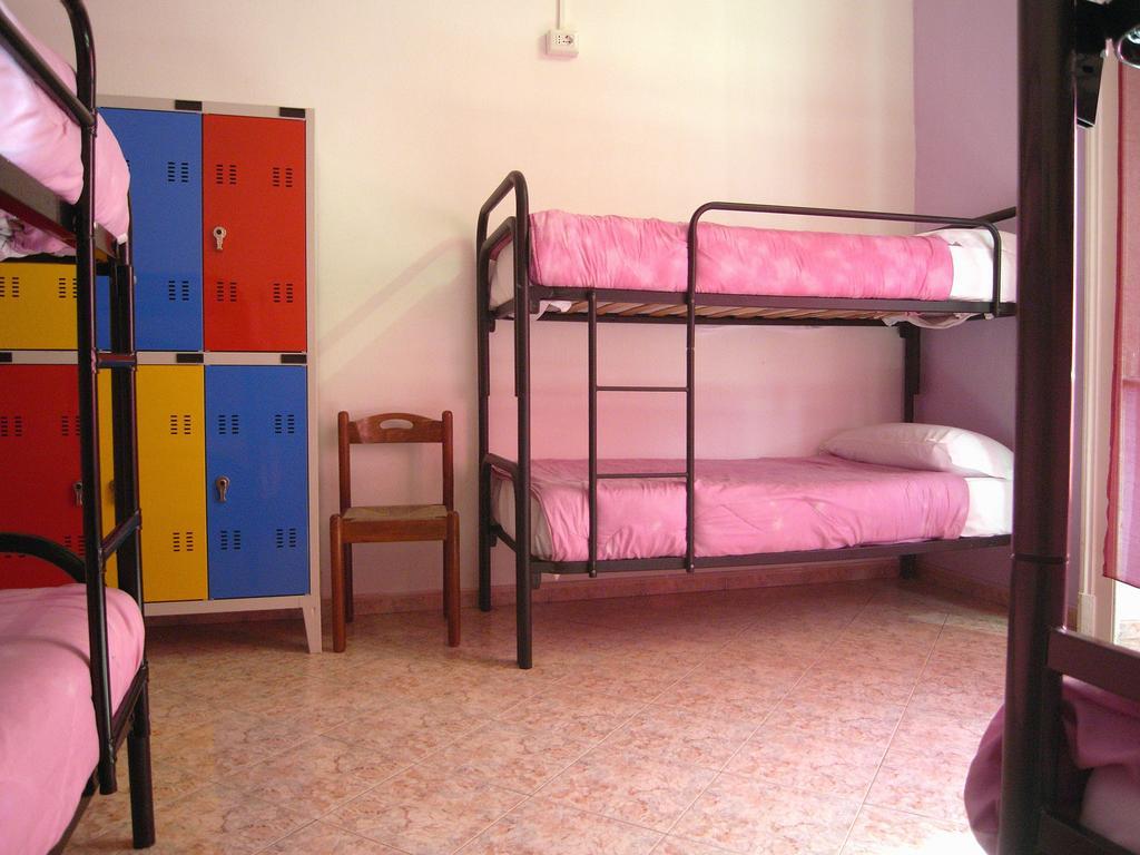 Hostel California Milan Room photo