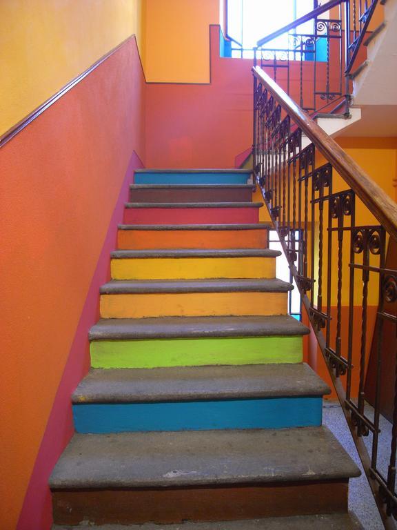 Hostel California Milan Exterior photo