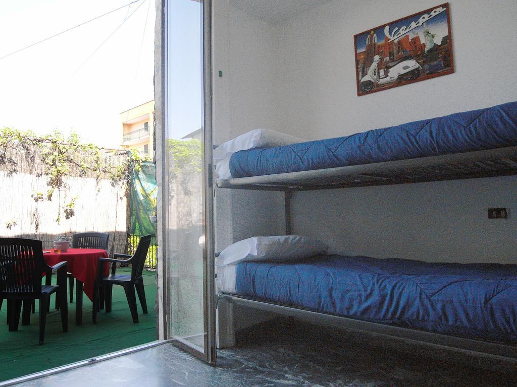 Hostel California Milan Exterior photo