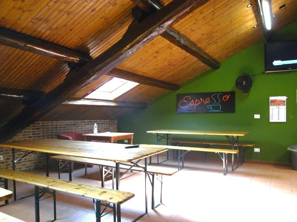 Hostel California Milan Exterior photo