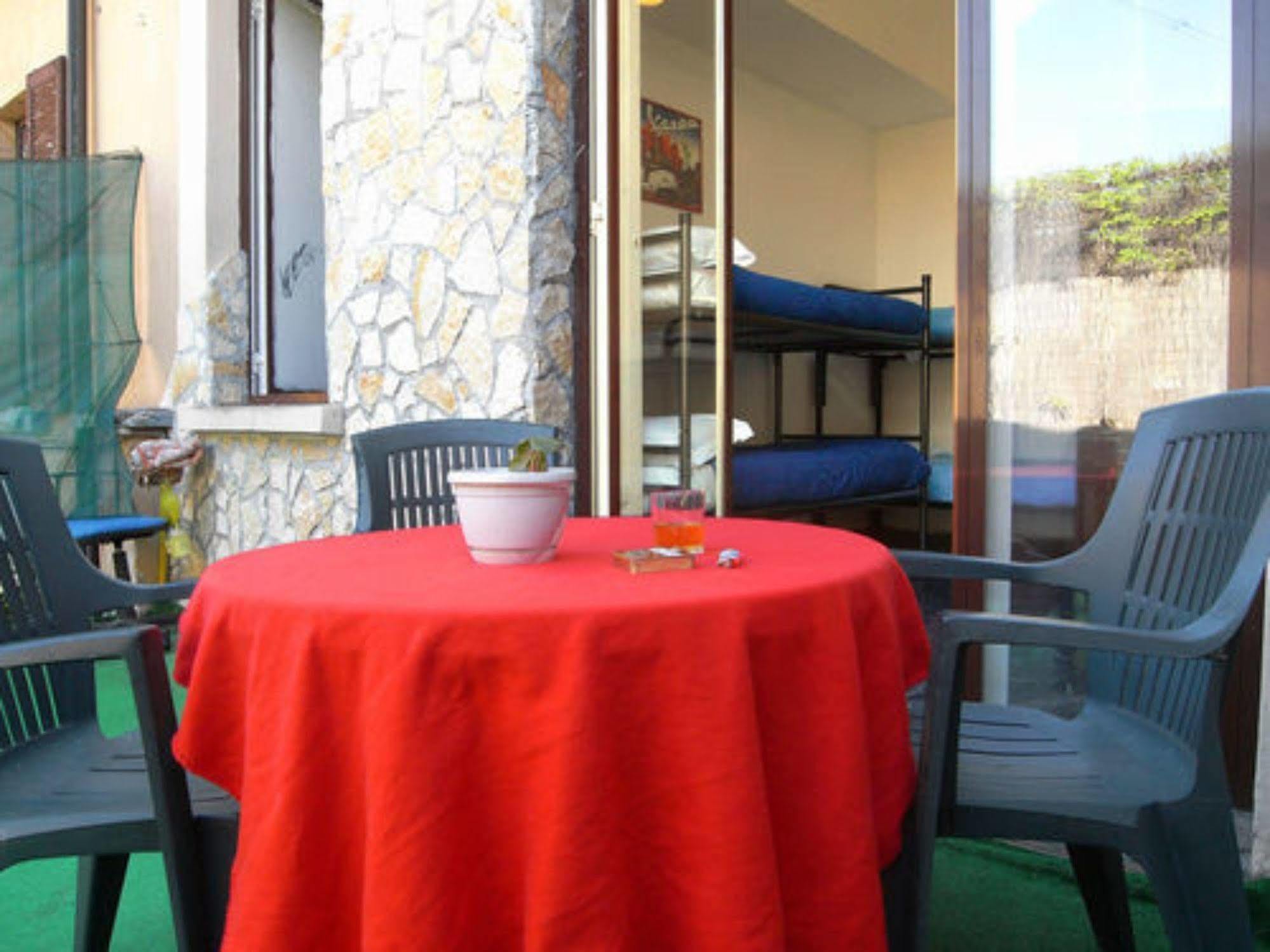 Hostel California Milan Exterior photo